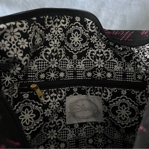 Rare Disney Alice In Wonderland Black Pink Barrel Bowler Bag Purse Handbag - Picture 5 of 6